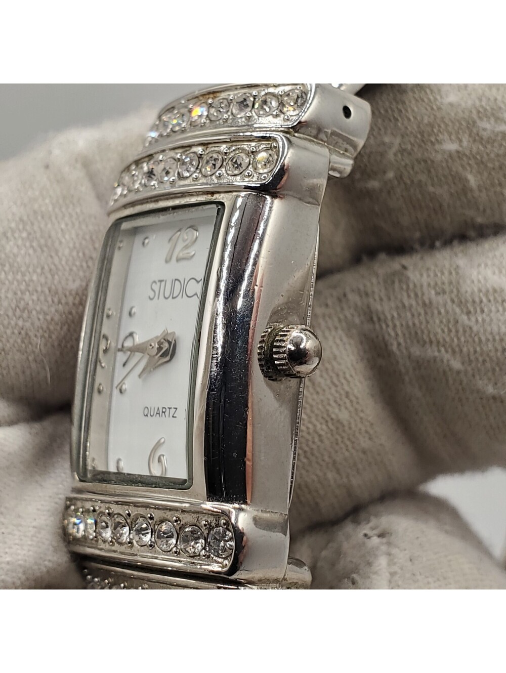 Studio Rhinestone Quartz Watch Womens 19mm Silver Tone New Battery - Picture 8 of 13